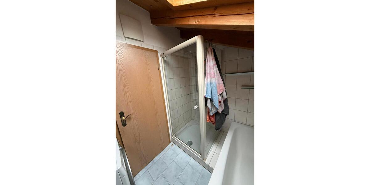 Dachgeschoßwohnung Nußdorf - 3 Zimmer, 70 m&sup2;, 1.000&euro; | Angebot:25992229