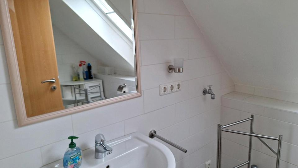 Wohnen auf Zeit Schülldorf - 3 Zimmer, 64 m&sup2;, 25&euro; | Angebot:25934547