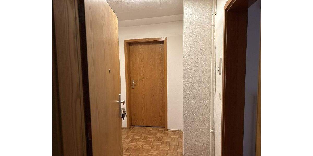 Etagenwohnung Gotha - 3 Zimmer, 83 m&sup2;, 580&euro; | Angebot:26816277