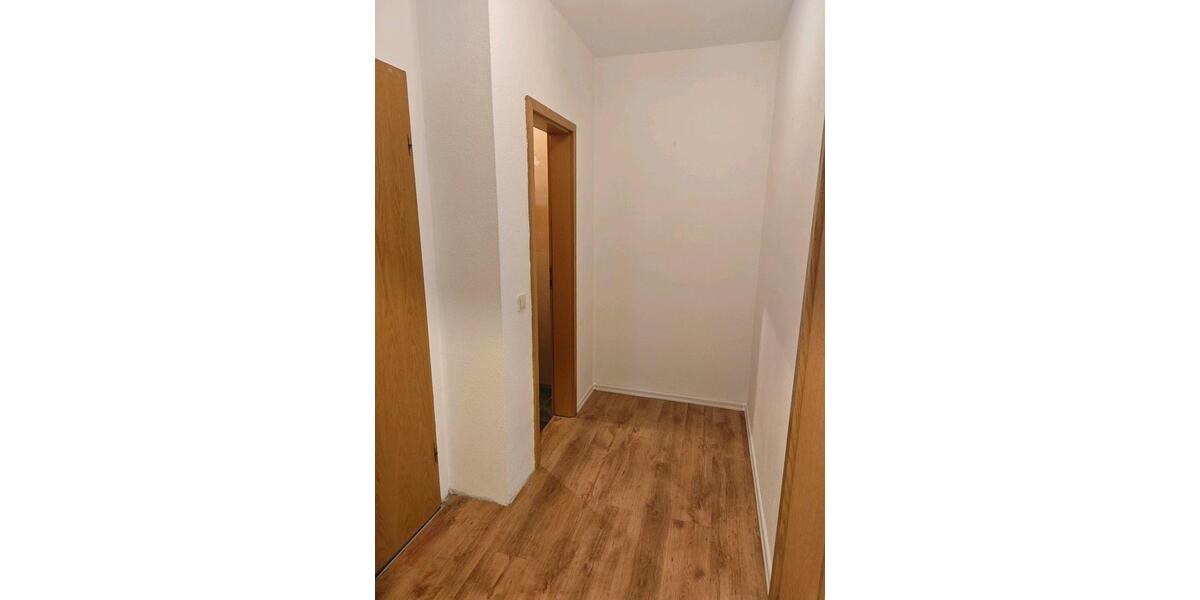 Dachgeschoßwohnung Hafenlohr - 3 Zimmer, 71 m&sup2;, 580&euro; | Angebot:26120691