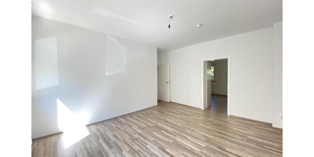 Erdgeschoßwohnung Gelsenkirchen Gelsenkirchen-Mitte - 2 Zimmer, 57 m&sup2;, 380&euro; | Angebot:26641570