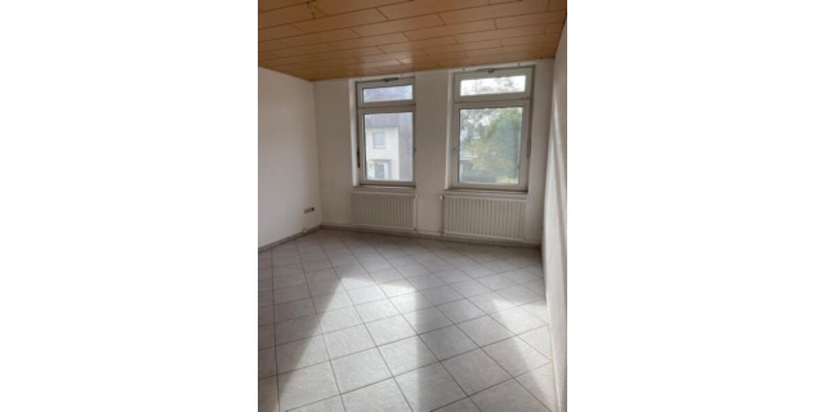 Etagenwohnung Unna - 2 Zimmer, 65 m&sup2;, 450&euro; | Angebot:24690078