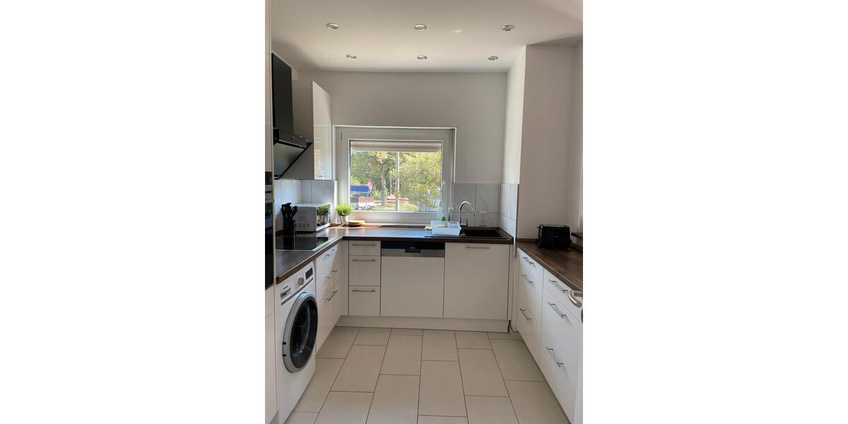 Etagenwohnung Bad Homburg vor der Höhe Gonzenheim - 5 Zimmer, 160 m&sup2;, 1.900&euro; | Angebot:25938868