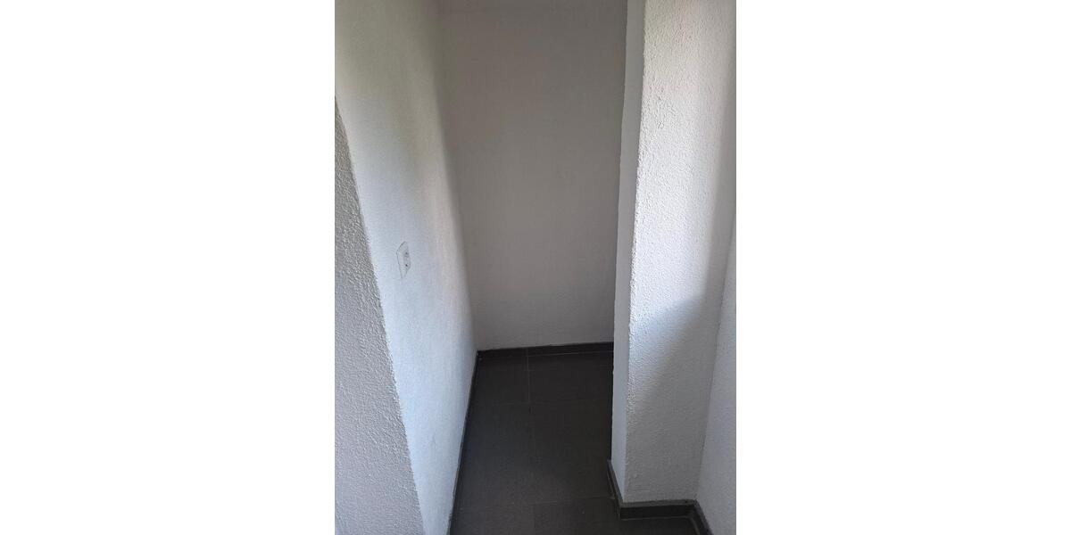 Dachgeschoßwohnung Westerheim - 2.5 Zimmer, 80 m&sup2;, 950&euro; | Angebot:26507643