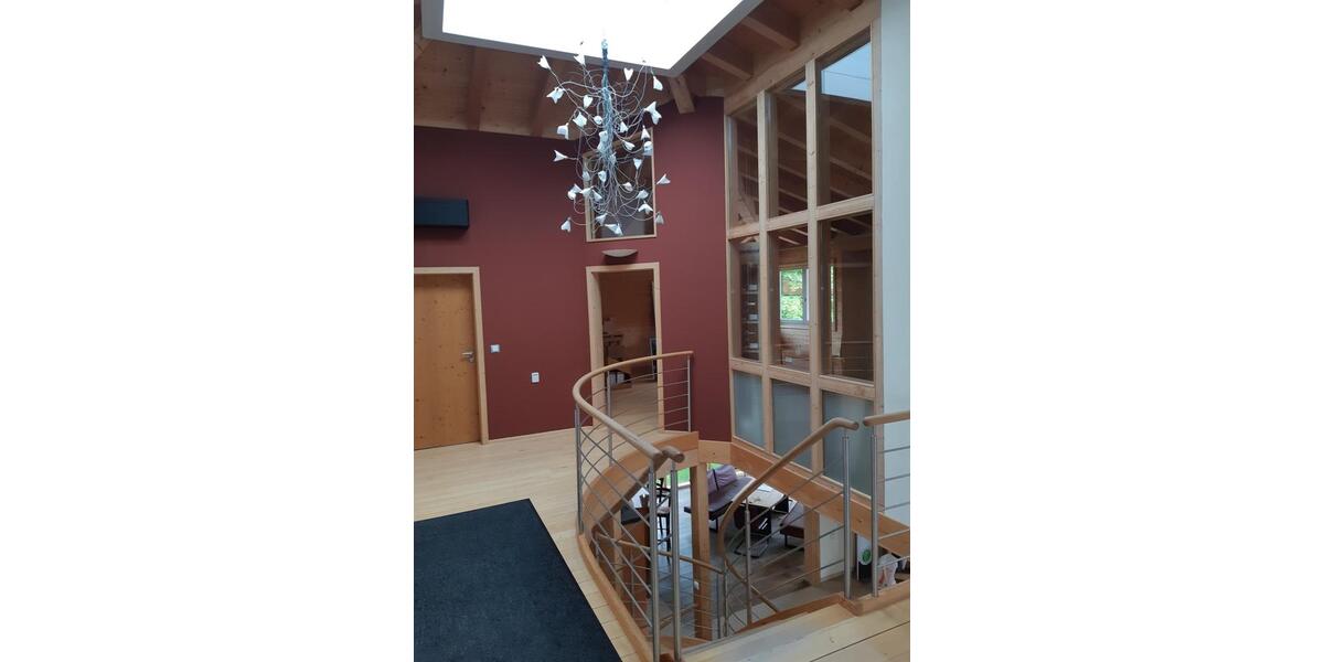 Büro Gewerbe Studio Atelier Praxis Office Holzhaus Bergblick EBK zimmer