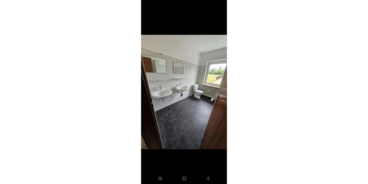 Dachgeschoßwohnung Spangenberg - 4 Zimmer, 115 m&sup2;, 850&euro; | Angebot:26198782
