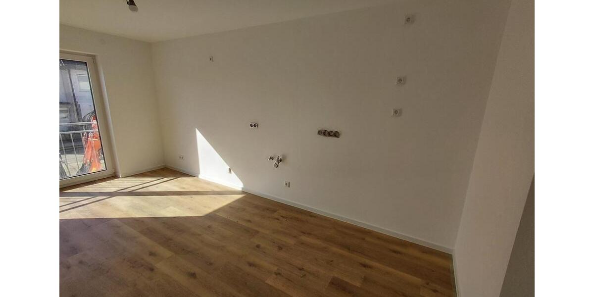 Erdgeschoßwohnung Regensburg Gallingkofen - 3 Zimmer, 74 m&sup2;, 1.300&euro; | Angebot:25370344