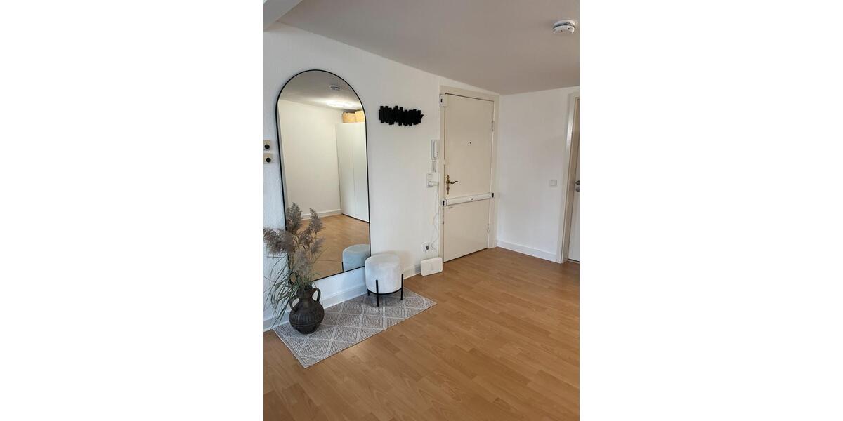 Dachgeschoßwohnung Hamburg Hohenfelde - 2 Zimmer, 62 m&sup2;, 1.350&euro; | Angebot:26291423