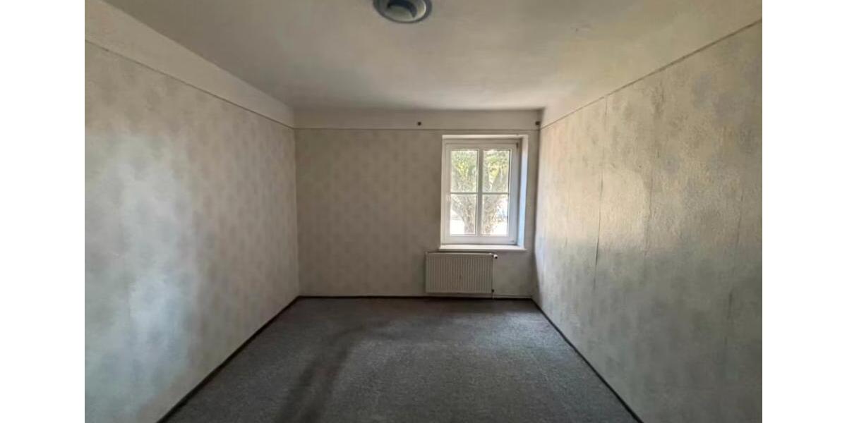 Etagenwohnung Hötensleben - 4 Zimmer, 80 m&sup2;, 200&euro; | Angebot:26579283
