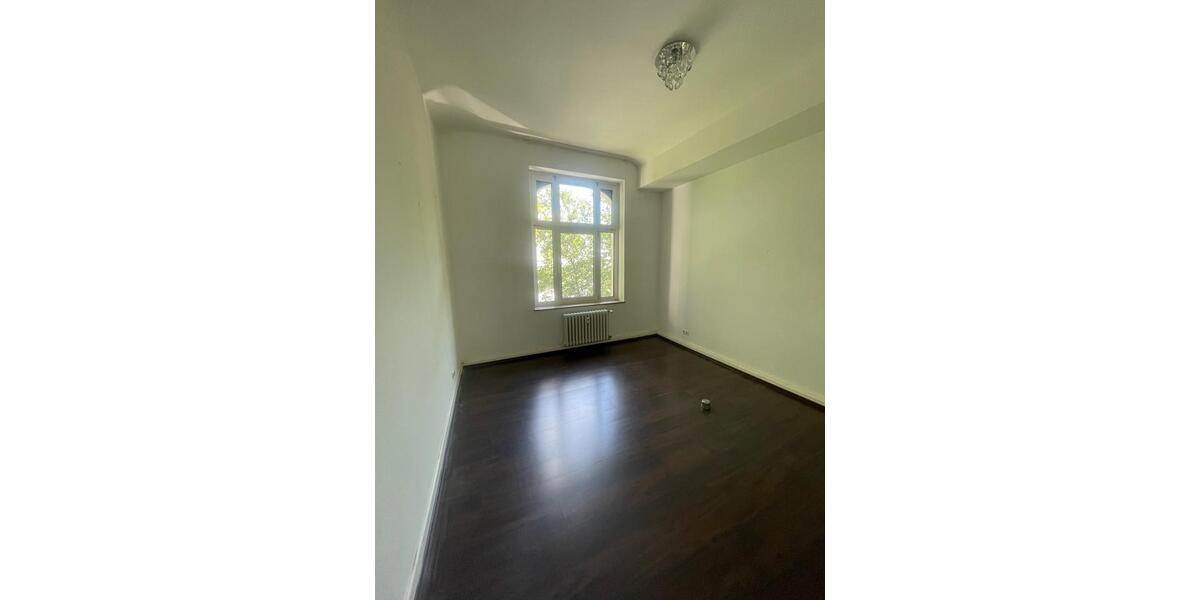 Etagenwohnung Bielefeld Schildesche - 3 Zimmer, 120 m&sup2;, 1.200&euro; | Angebot:20300276