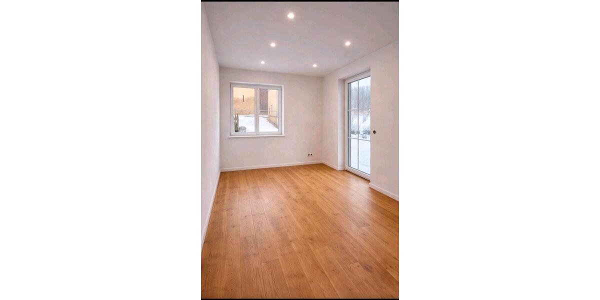 Etagenwohnung Ursensollen - 5 Zimmer, 131 m&sup2;, 1.285&euro; | Angebot:24842115