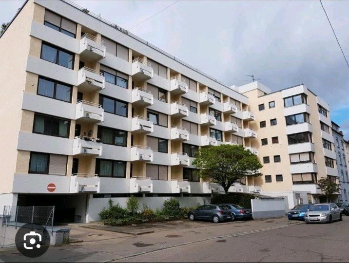 Etagenwohnung Neu-Ulm Ludwigsfeld - 1 Zimmer, 30 m&sup2;, 600&euro; | Angebot:25839229