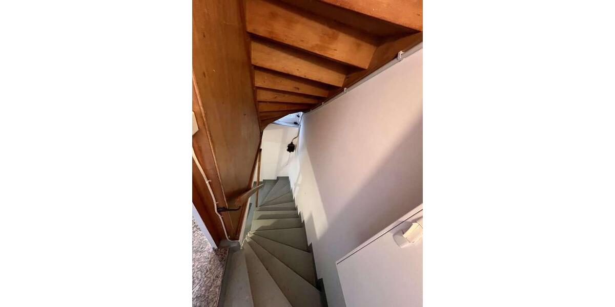 Erdgeschoßwohnung Mainz Oberstadt - 6 Zimmer, 138 m&sup2;, 1.800&euro; | Angebot:26580462