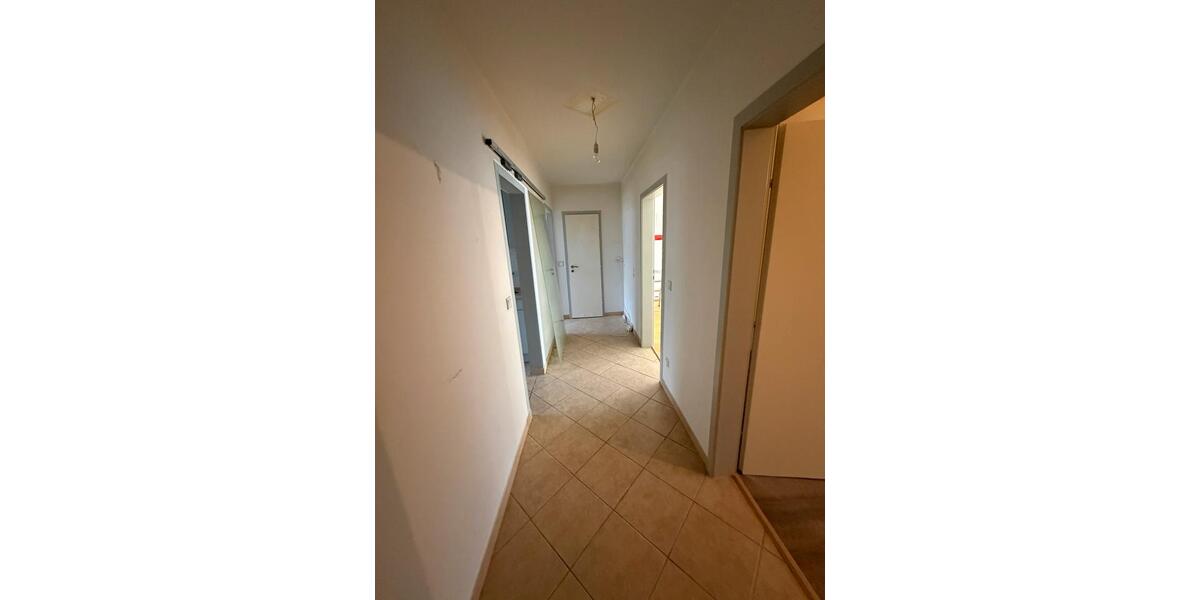 Etagenwohnung Pinneberg - 3 Zimmer, 71 m&sup2;, 1.250&euro; | Angebot:25175180