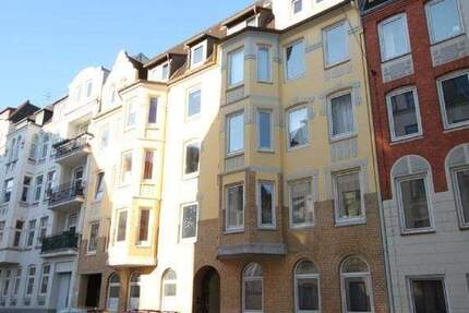 2- Zimmer Dachgeschoss - Altbauwohnung auf der Westlichen Höhe 2 zimmer