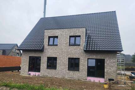 Haus Steinfurt - 5 Zimmer, 125 m&sup2;, 1.600&euro; | Angebot:26979384