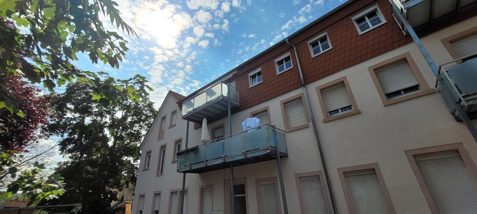 Etagenwohnung Bad Kreuznach Bad Münster am Stein-Ebernburg - 4 Zimmer, 80 m&sup2;, 880&euro; | Angebot:25104296