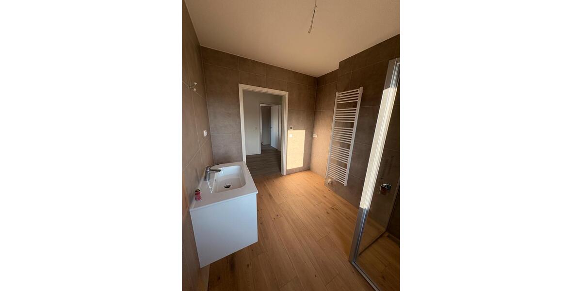 Erdgeschoßwohnung Burg (Spreewald) - 2 Zimmer, 80 m&sup2;, 1.200&euro; | Angebot:24598223