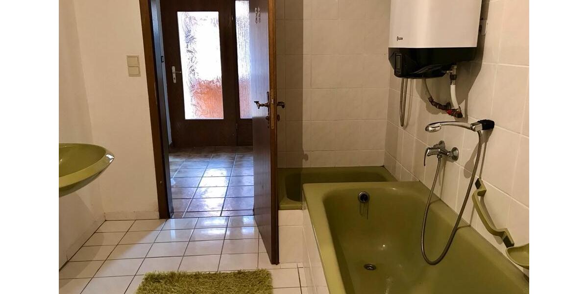 Hochparterre Burkardroth - 3.5 Zimmer, 70 m&sup2;, 495&euro; | Angebot:24768336