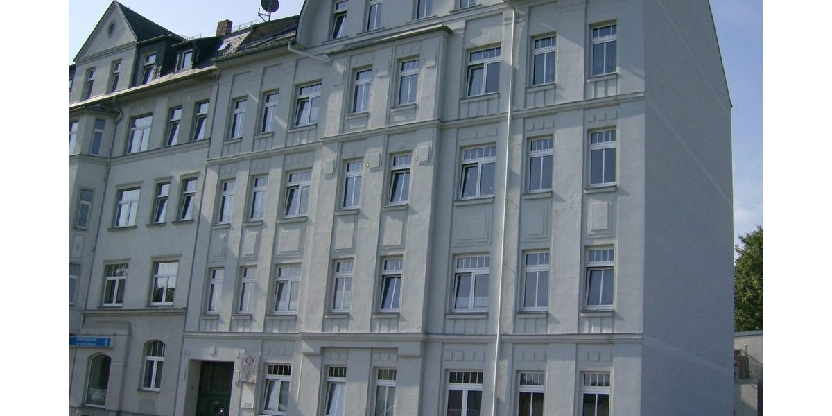 2 MONATE KALTMIETFREI! - gemütliche 3-Zimmer-Dachgeschoßwohnung-nahe Sachsenallee 3 zimmer