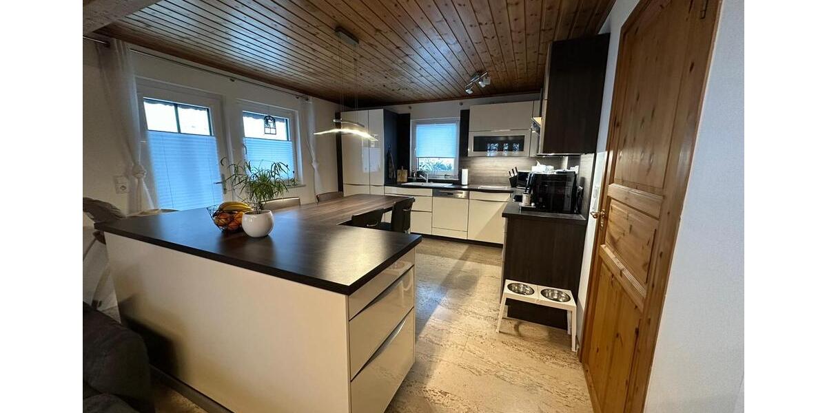 Einfamilienhaus Staßfurt Atzendorf - 6 Zimmer, 140 m&sup2;, 1.300&euro; | Angebot:26652113