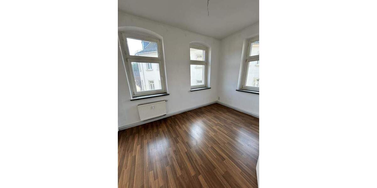 Etagenwohnung Hainichen - 2 Zimmer, 41 m&sup2;, 250&euro; | Angebot:25681862