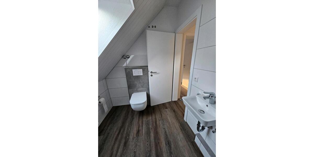 Etagenwohnung Osnabrück Gretesch - 2 Zimmer, 92 m&sup2;, 1.000&euro; | Angebot:25045252