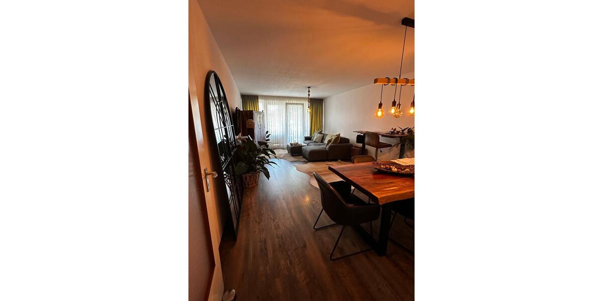 Etagenwohnung Mainz Lerchenberg - 2 Zimmer, 70 m&sup2;, 1.200&euro; | Angebot:26705544