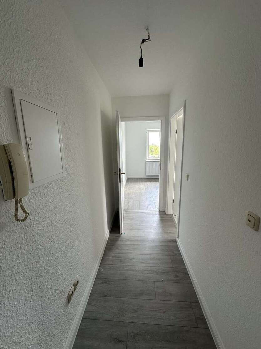 wir renovieren+++ 2-Raum Wohnung frei 2 zimmer