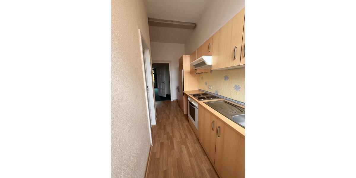 Etagenwohnung Halle (Saale) Damaschkestraße - 3 Zimmer, 72 m&sup2;, 450&euro; | Angebot:26690490