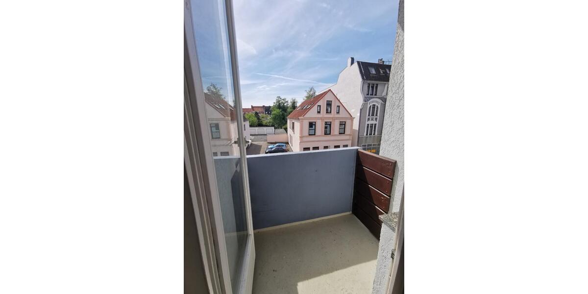 Etagenwohnung Bremerhaven Lehe - 3 Zimmer, 70 m&sup2;, 499&euro; | Angebot:24952933
