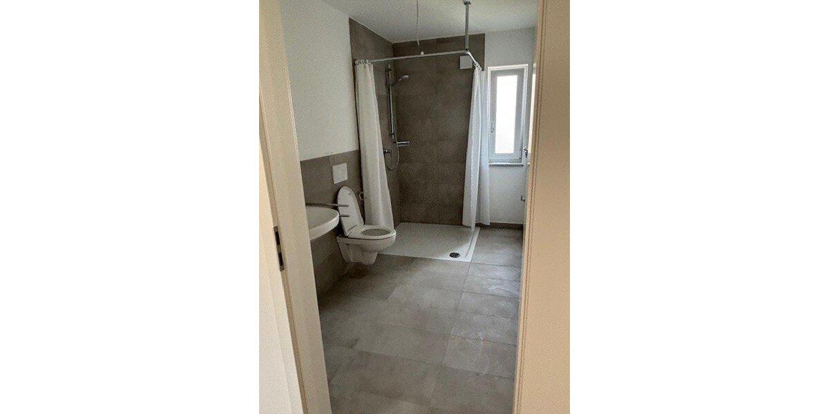 Etagenwohnung Schöfweg - 3.5 Zimmer, 95 m&sup2;, 850&euro; | Angebot:26212477