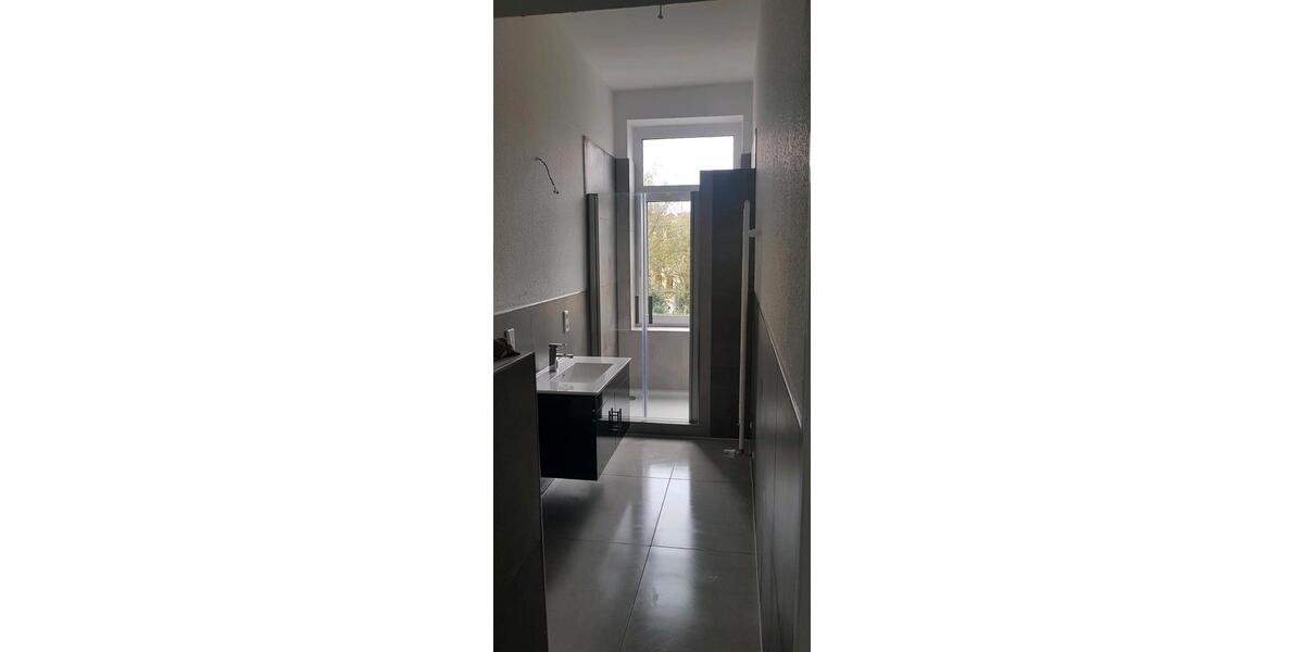 Etagenwohnung Sande - 3 Zimmer, 66 m&sup2;, 521&euro; | Angebot:24378149