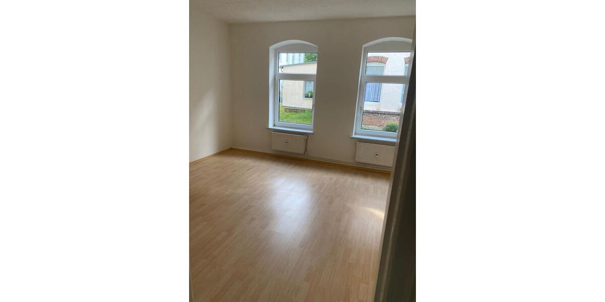 Hochparterre Papendorf - 2 Zimmer, 50 m&sup2;, 555&euro; | Angebot:25854075