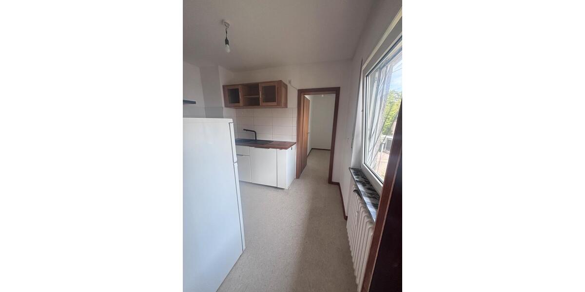 Etagenwohnung Östringen - 5 Zimmer, 100 m&sup2;, 1.000&euro; | Angebot:26488477