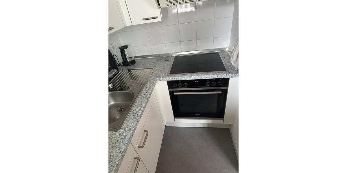 Etagenwohnung Düsseldorf Stadtbezirk 5 - 1 Zimmer, 40 m&sup2;, 1.429&euro; | Angebot:26535335