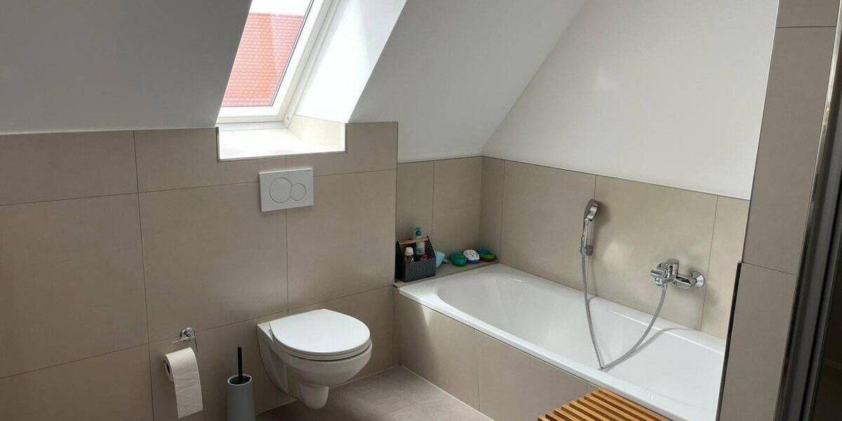 Etagenwohnung Abensberg Gaden - 3 Zimmer, 109 m&sup2;, 1.250&euro; | Angebot:26816375