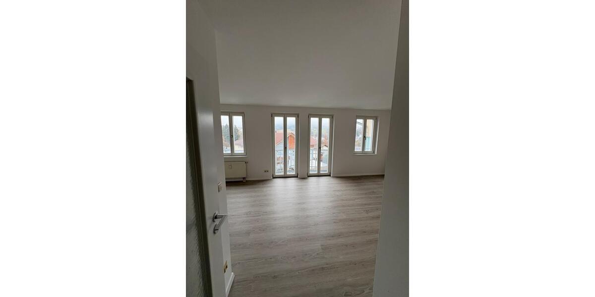 3 Zimmer Wohnung, neu renoviert in Freyung 3 zimmer