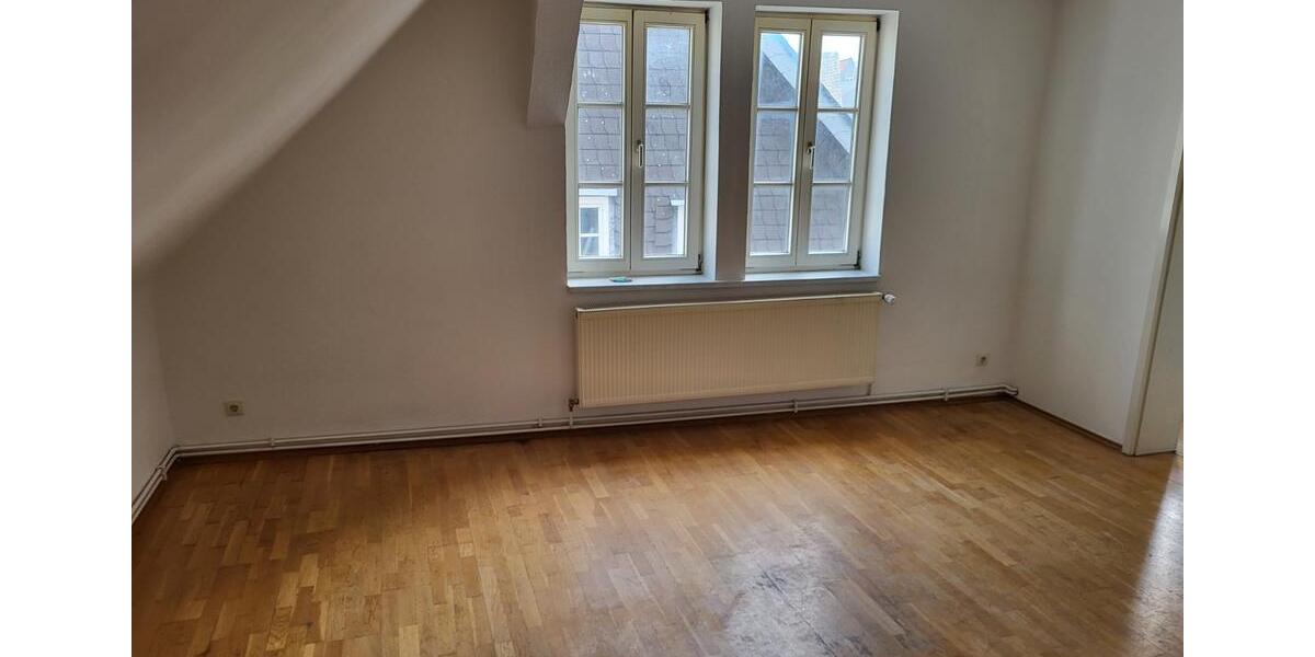 Etagenwohnung Goslar - 4 Zimmer, 110 m&sup2;, 750&euro; | Angebot:24772041