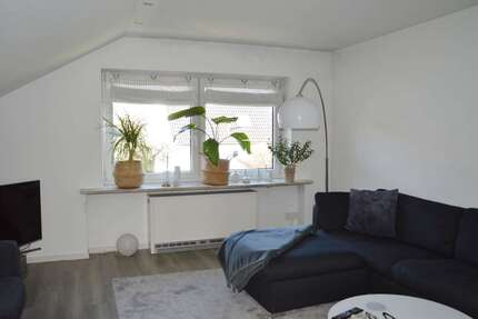 Wohnung Weßling Neuhochstadt - 3 Zimmer, 79 m&sup2;, 1.250&euro; | Angebot:26137191