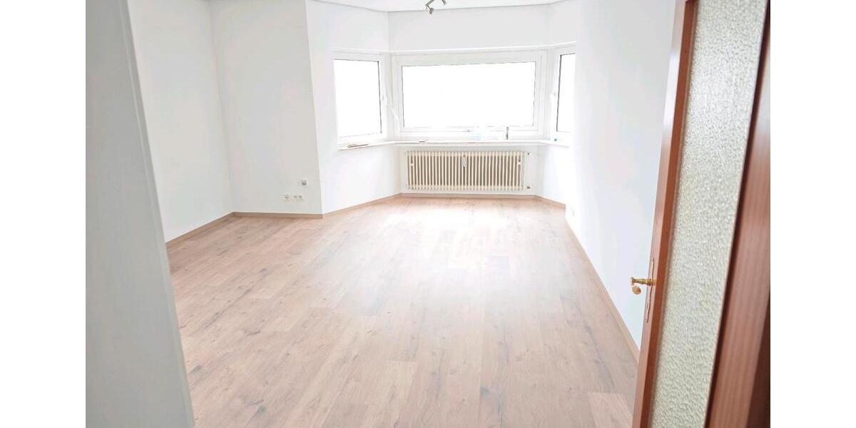 Etagenwohnung Hürth - 2 Zimmer, 70 m&sup2;, 1.214&euro; | Angebot:25753637