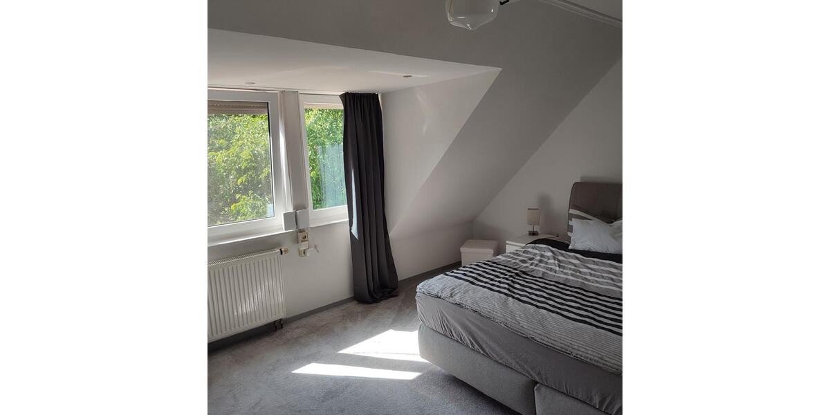 Doppelhaushälfte Bielefeld Brackwede - 5 Zimmer, 125 m&sup2;, 1.580&euro; | Angebot:25998376