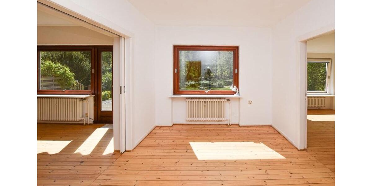 Einfamilienhaus Ahrensburg - 9 Zimmer, 170 m&sup2;, 2.600&euro; | Angebot:24800854