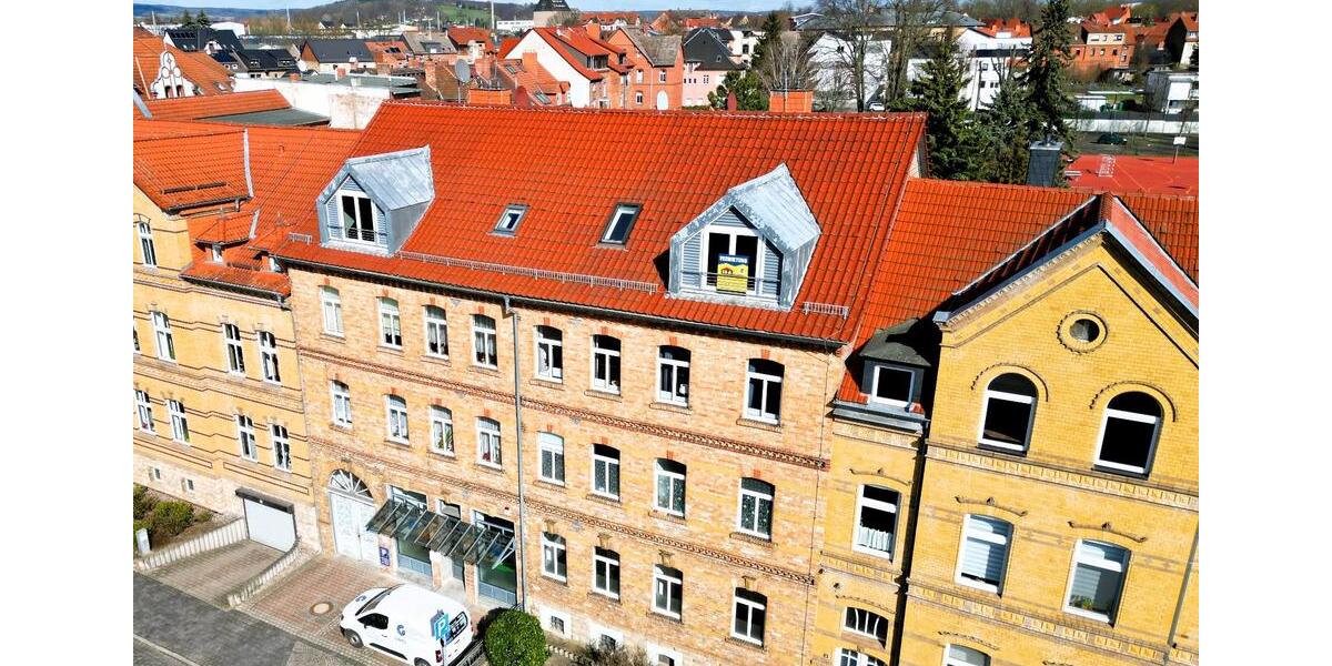 Dachgeschoßwohnung Sangerhausen - 4 Zimmer, 130 m&sup2;, 690&euro; | Angebot:26348035