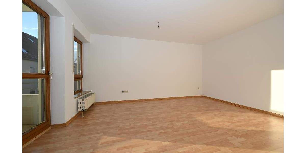 Etagenwohnung Neumarkt Altenhof - 3 Zimmer, 82 m&sup2;, 820&euro; | Angebot:25864167