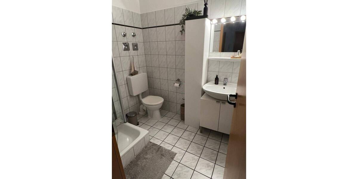 Etagenwohnung Bad Endbach - 2 Zimmer, 57 m&sup2;, 430&euro; | Angebot:26787627