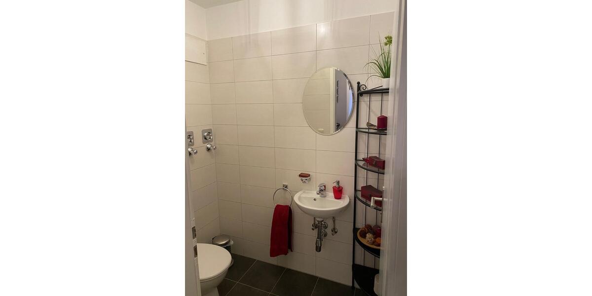 Einfamilienhaus Burghausen - 5 Zimmer, 138 m&sup2;, 1.500&euro; | Angebot:26546163