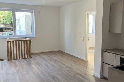 Wohnung zum Mieten in Ludwigsburg 1.450 € 92 m² 3 zimmer