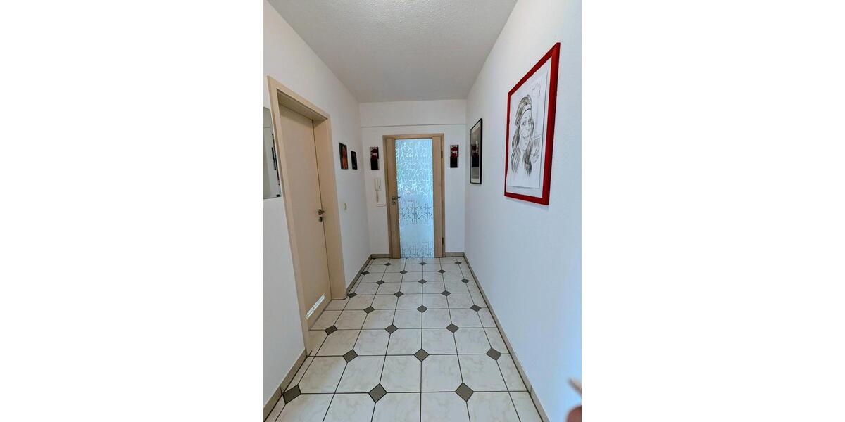 Etagenwohnung Pulsnitz - 3 Zimmer, 94 m&sup2;, 750&euro; | Angebot:26008267