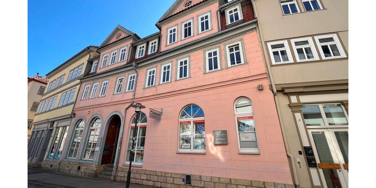 Etagenwohnung Sondershausen - 4 Zimmer, 109 m&sup2;, 690&euro; | Angebot:26796177